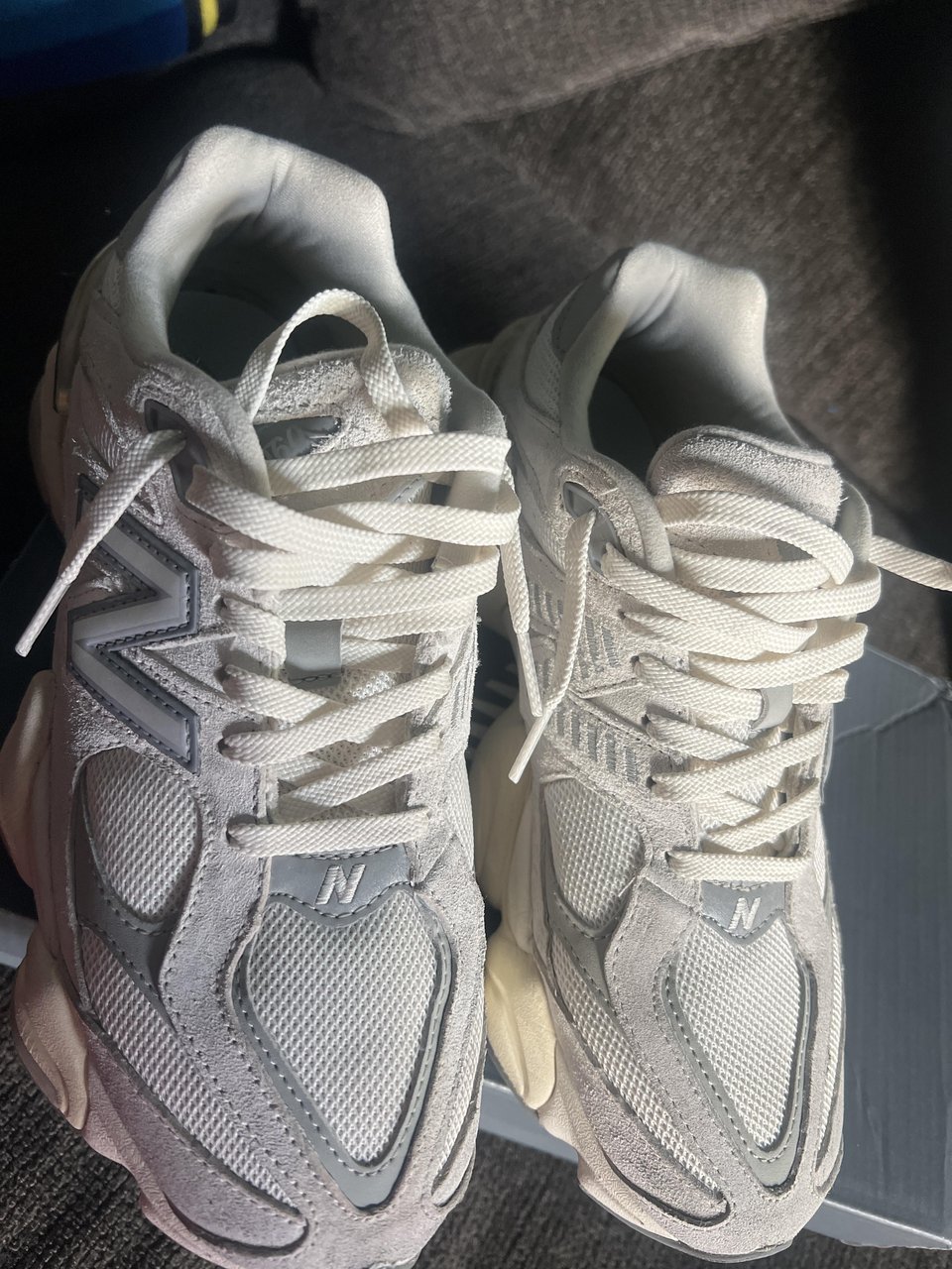 Кроссовки New Balance 9060 с амортизационной системой ABZORB и